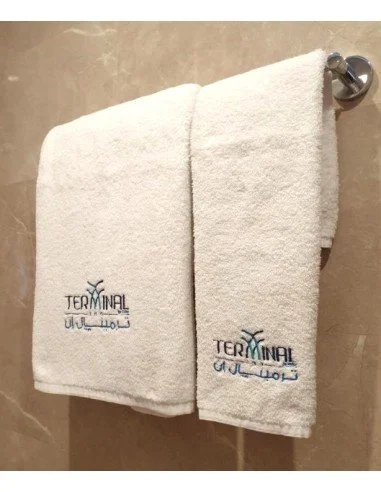 custom-logo-embroidered-bath-towel-70x140-cm-moq-350-pcs.webp